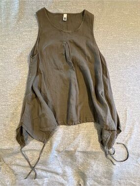 Wendy Trendy 100% Linen Italian Sleeveless Sage Green Tank Top Drawstring Hem